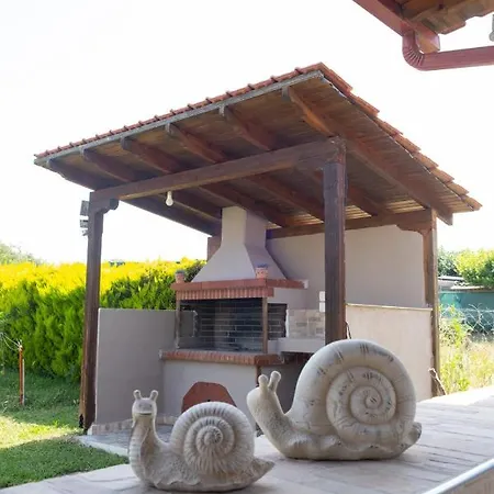 Сasa de vacaciones Nefelis Garden Nea Poteidaia