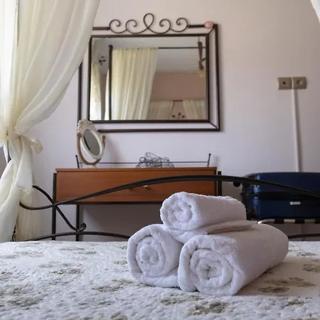 بيت للعطل Nefelis Garden *